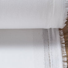 Lade das Bild in den Galerie-Viewer, Leinwand auf Rolle 1,6x10m 380g/m² Baumwollgewebe mit Gesso grundiert