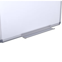 Lade das Bild in den Galerie-Viewer, B-Ware Whiteboard | 40x60 cm | magnetisch, mit Kratzern im Alurahmen