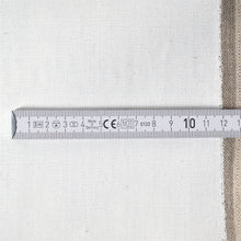 Lade das Bild in den Galerie-Viewer, LEINEN LEINWAND AUF ROLLE | 1,7x10m, 430g/m², Leinen | Gesso Grund